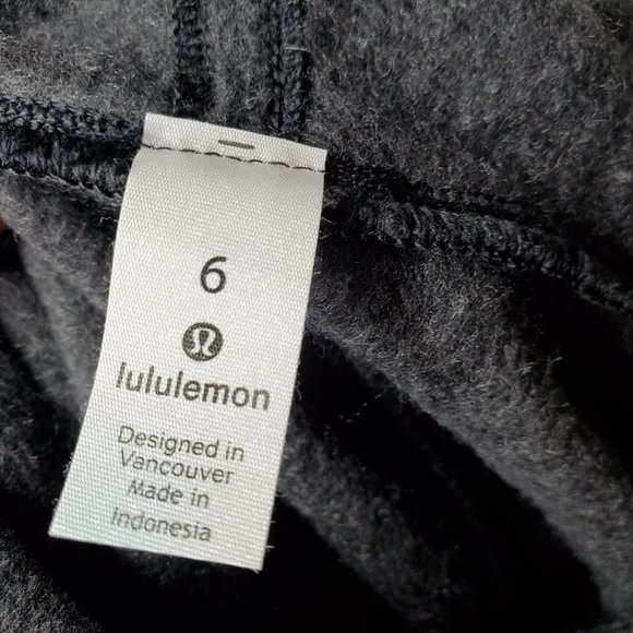Lululemon Go Forward Pullover Wm's Size 6 Heathered Core Black Fleece Sweater - Picture 10 of 11